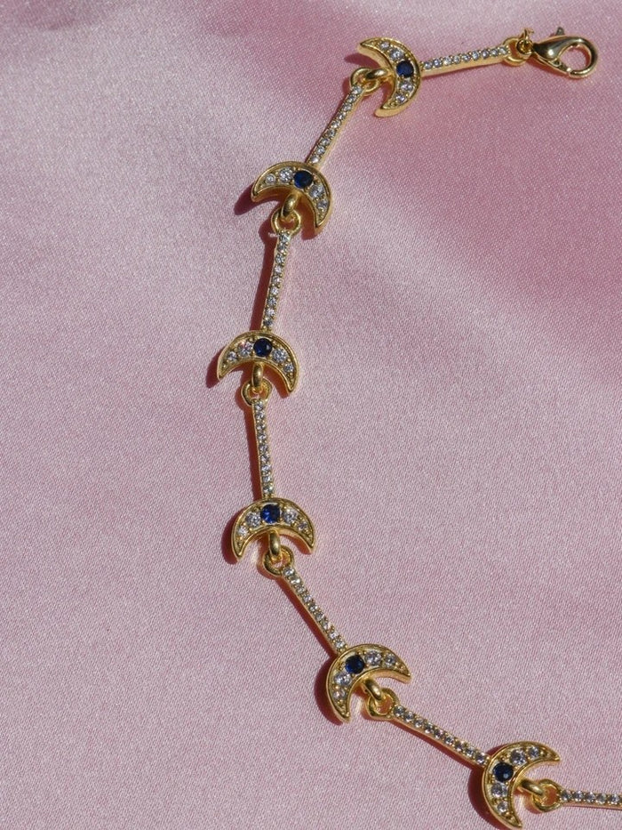 Moongirl Choker