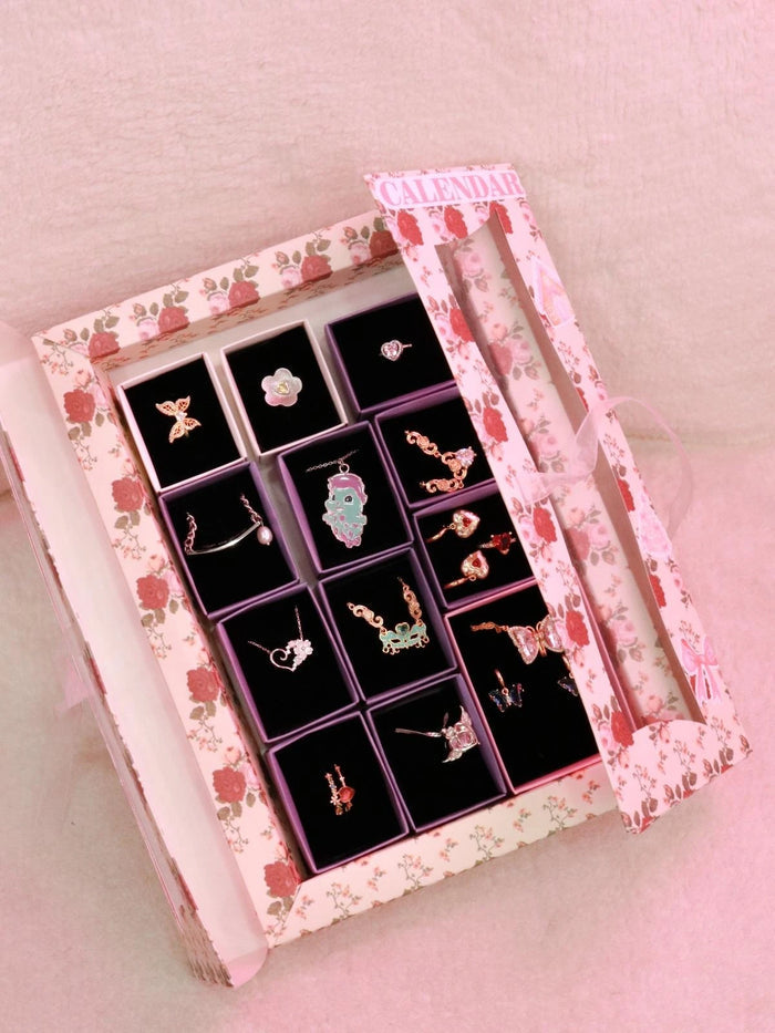 Reorah Pink Polka Dot Advent Calendar 12 Pieces